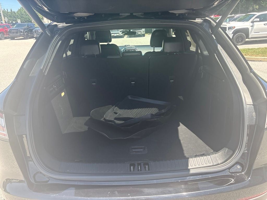 2019 Lincoln Nautilus Select