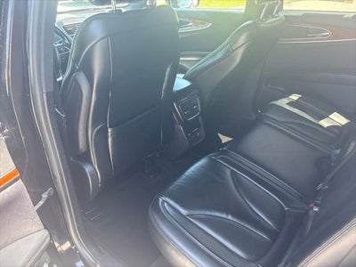 2019 Lincoln Nautilus Select