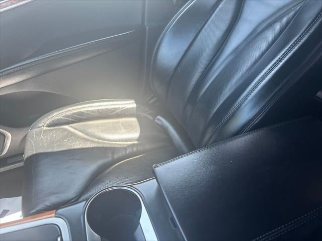 2019 Lincoln Nautilus Select