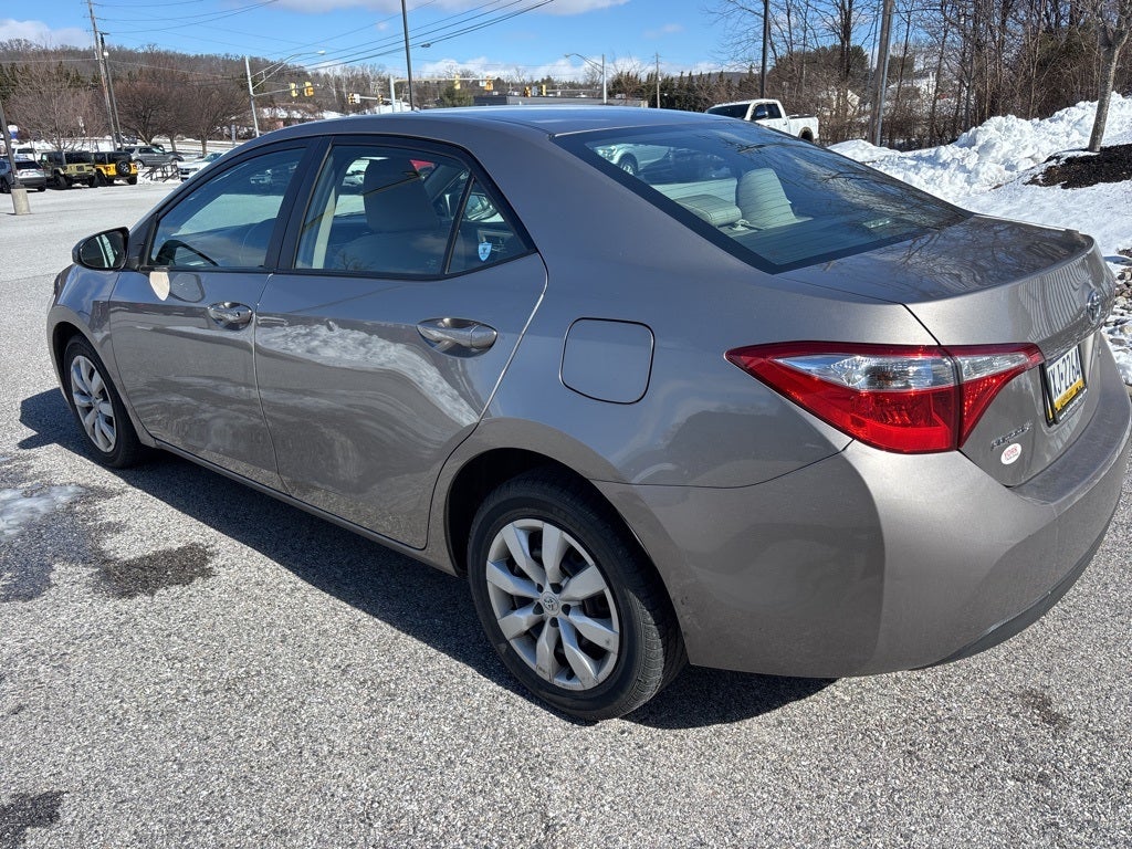 2015 Toyota Corolla LE