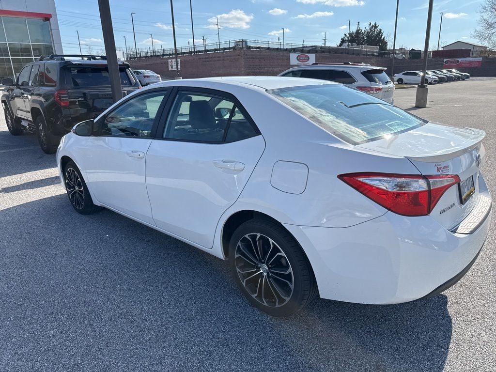 2015 Toyota Corolla S Plus
