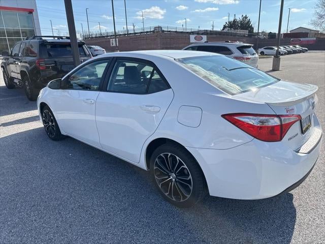2015 Toyota Corolla S Plus