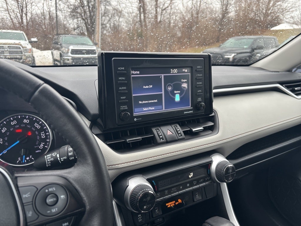 2022 Toyota RAV4 Hybrid XLE Premium