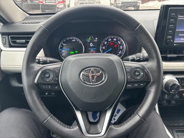 2022 Toyota RAV4 Hybrid XLE Premium