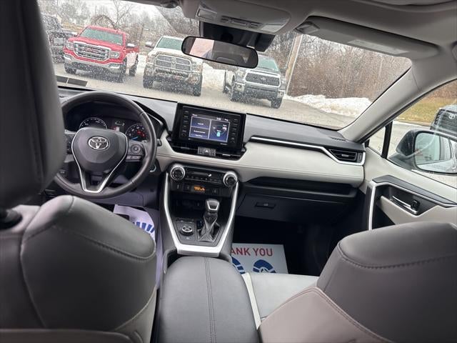 2022 Toyota RAV4 Hybrid XLE Premium