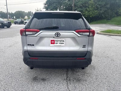 2019 Toyota RAV4 LE