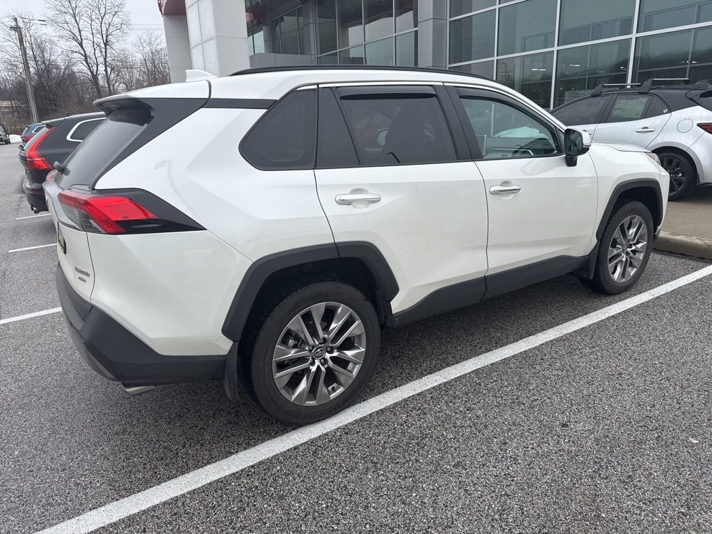2020 Toyota RAV4 Limited