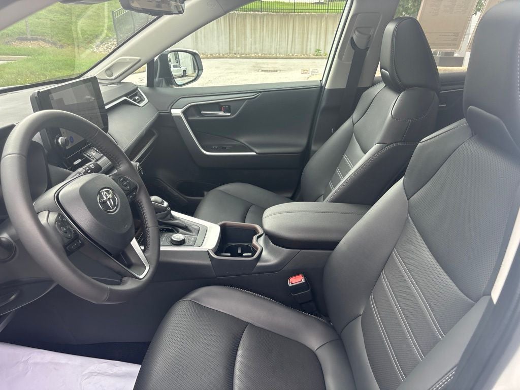 2025 Toyota RAV4 Limited