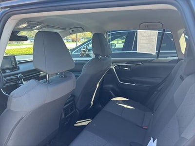 2022 Toyota RAV4 XLE
