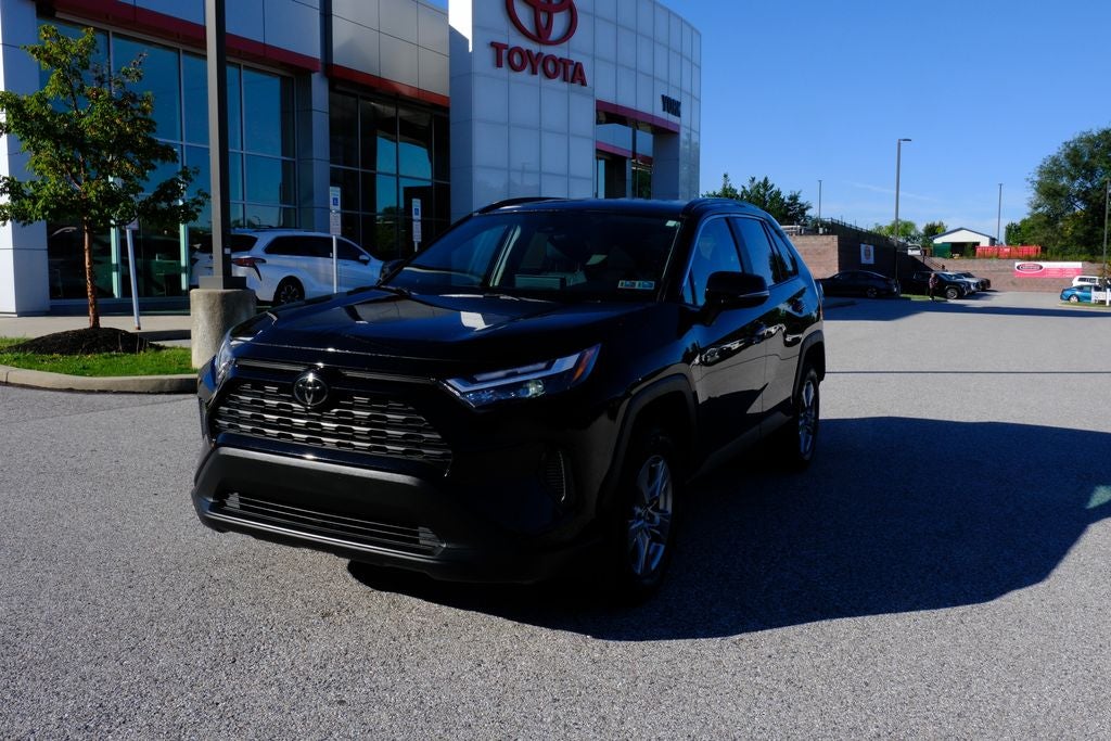 2025 Toyota RAV4 XLE