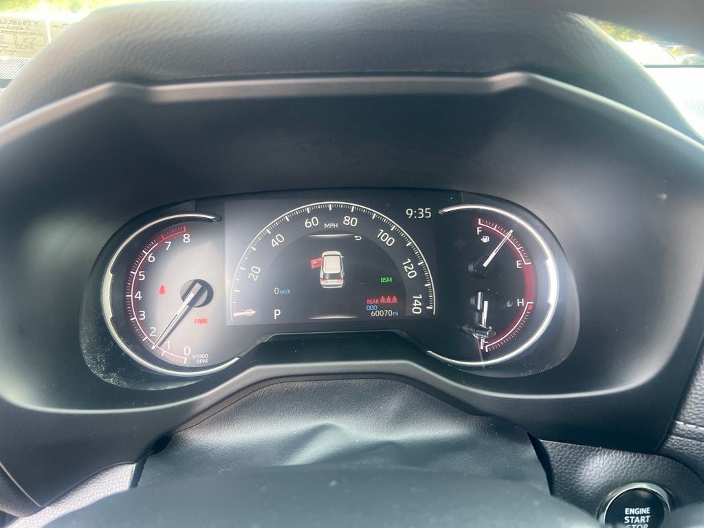 2023 Toyota RAV4 XLE
