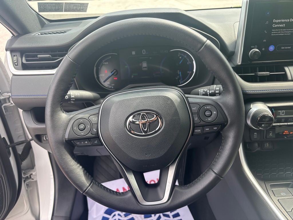 2023 Toyota RAV4 Hybrid SE
