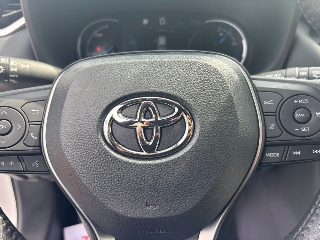 2023 Toyota RAV4 Hybrid SE