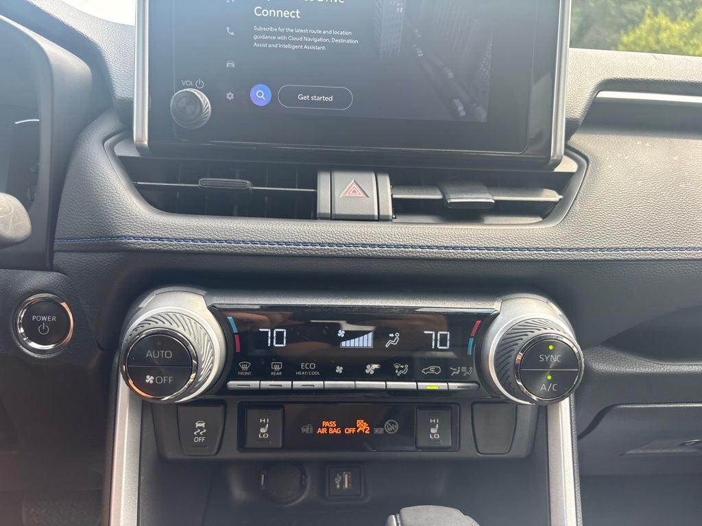2023 Toyota RAV4 Hybrid SE
