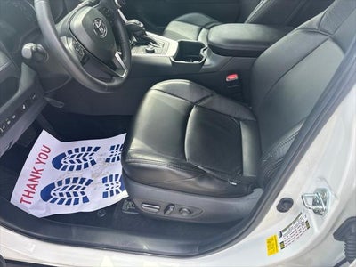 2023 Toyota RAV4 Hybrid SE
