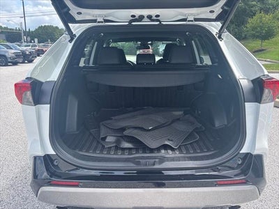 2023 Toyota RAV4 Hybrid SE