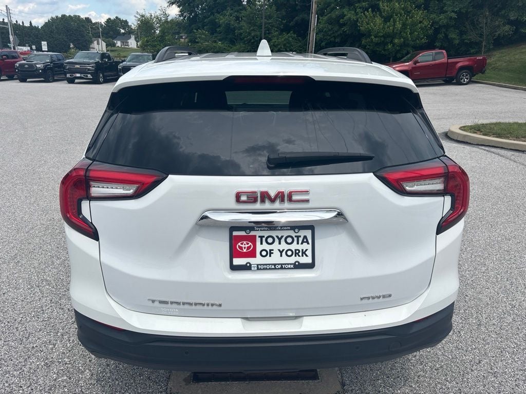 2023 GMC Terrain SLE