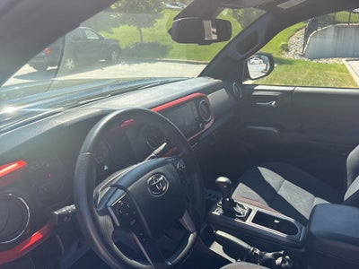 2020 Toyota Tacoma TRD Sport V6