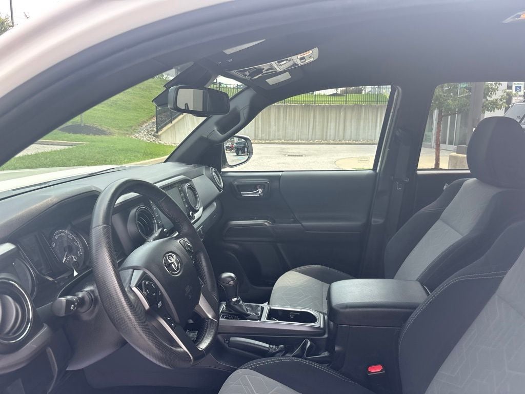 2021 Toyota Tacoma TRD Off-Road V6