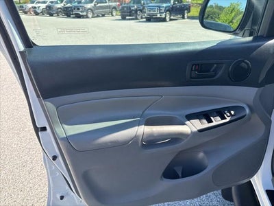 2015 Toyota Tacoma Base V6