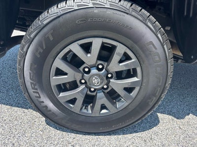 2023 Toyota Tacoma SR5 V6