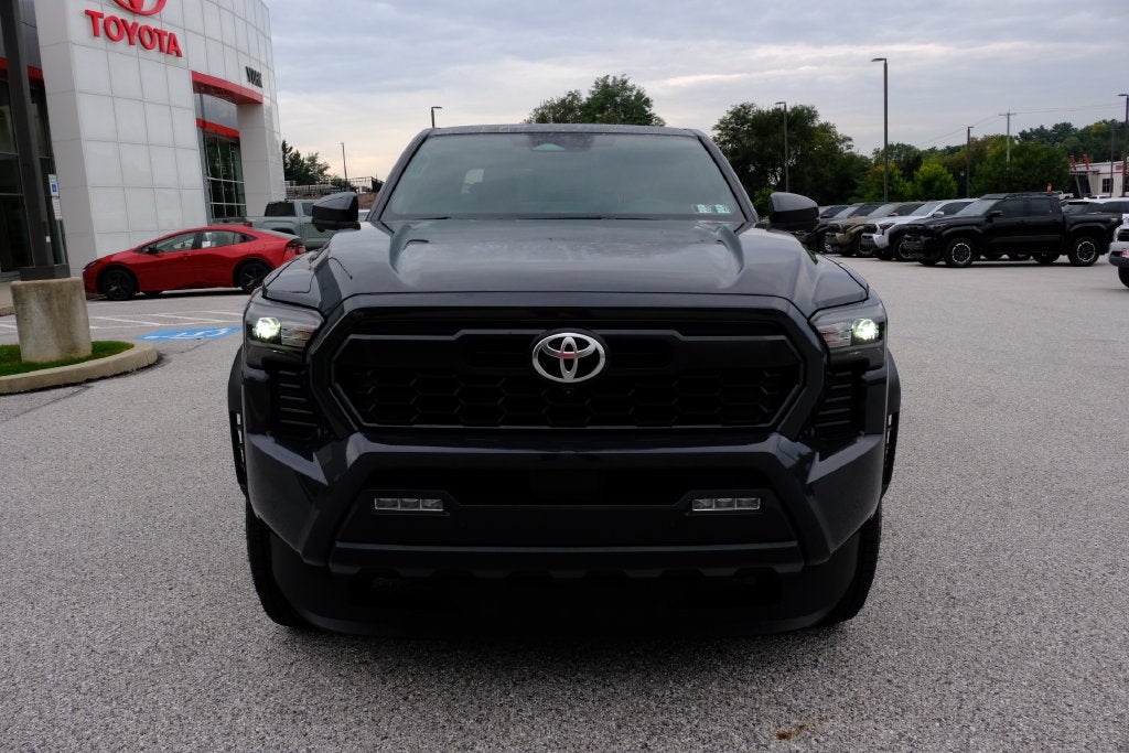 2025 Toyota Tacoma Hybrid TRD Off Road