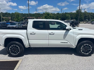 2026 Toyota Tacoma Hybrid TRD Sport