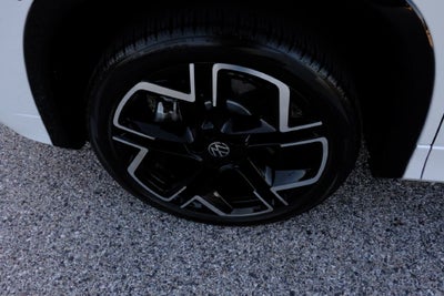 2026 Volkswagen Tiguan SEL R-Line Turbo