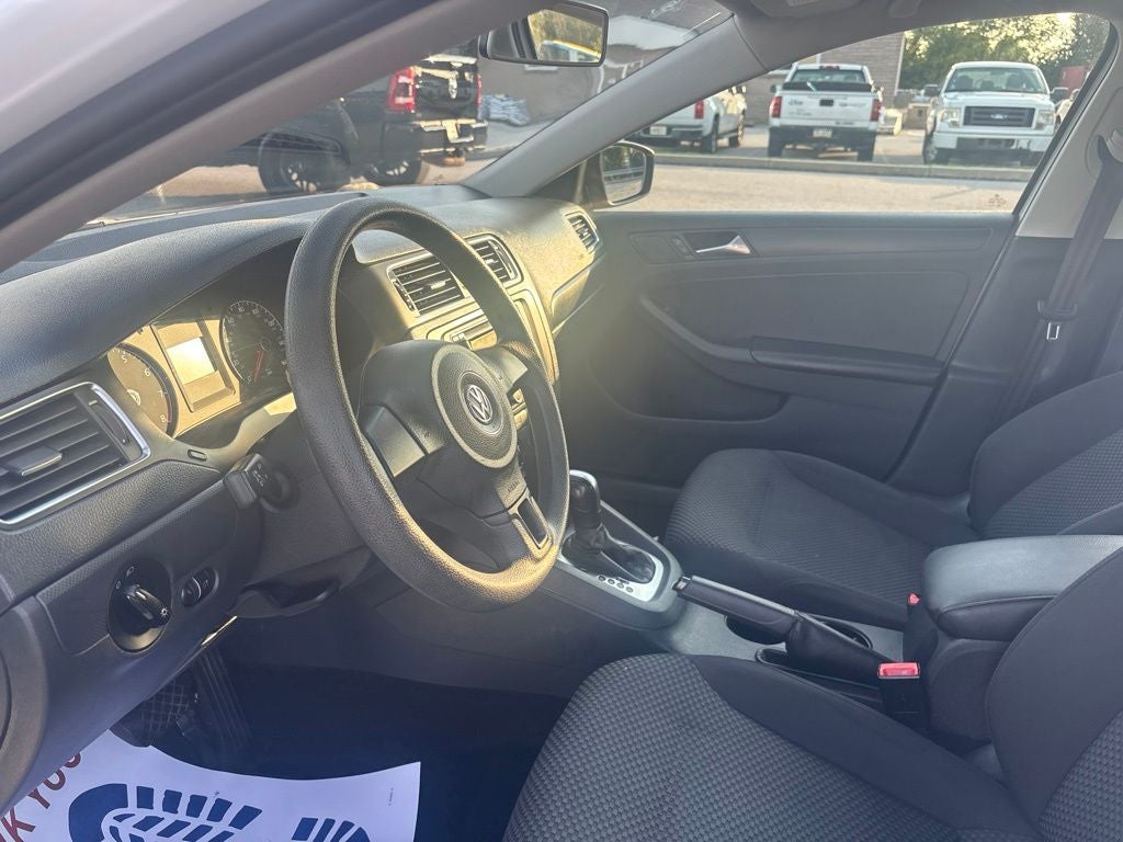 2013 Volkswagen Jetta 2.0L S