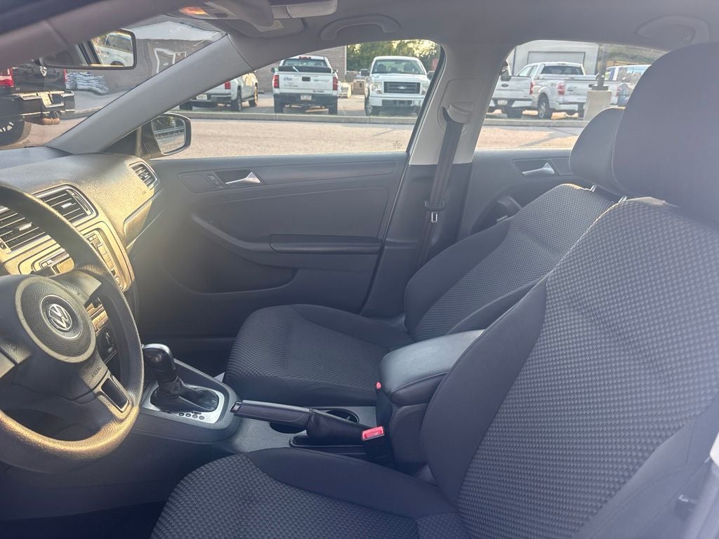 2013 Volkswagen Jetta 2.0L S