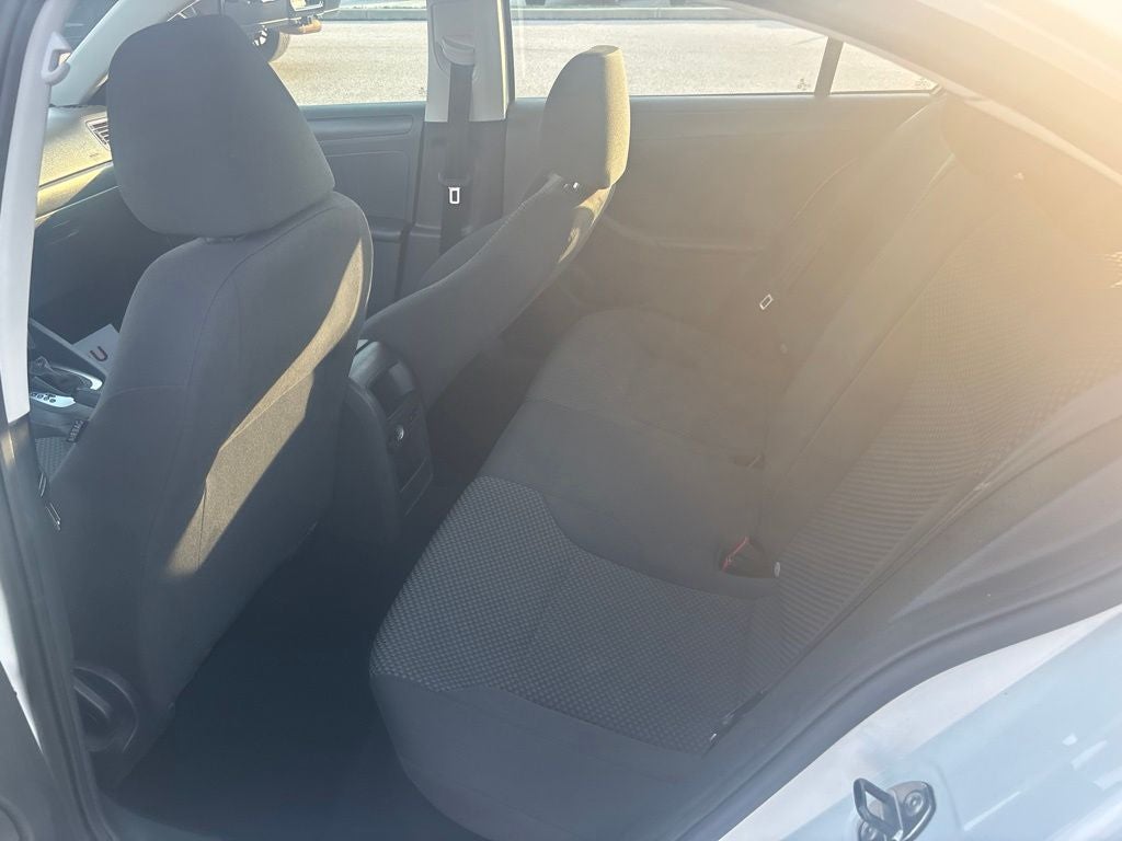 2013 Volkswagen Jetta 2.0L S