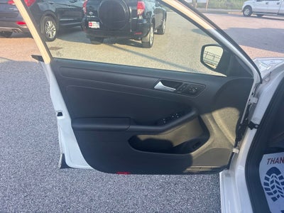 2013 Volkswagen Jetta 2.0L S