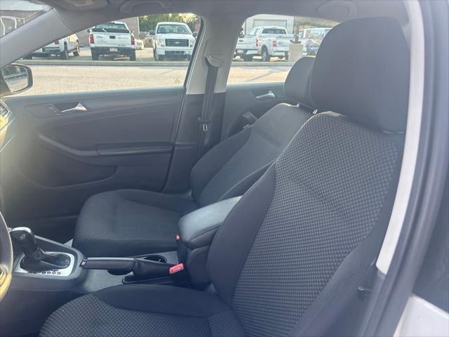 2013 Volkswagen Jetta 2.0L S