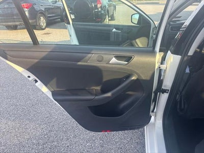 2013 Volkswagen Jetta 2.0L S