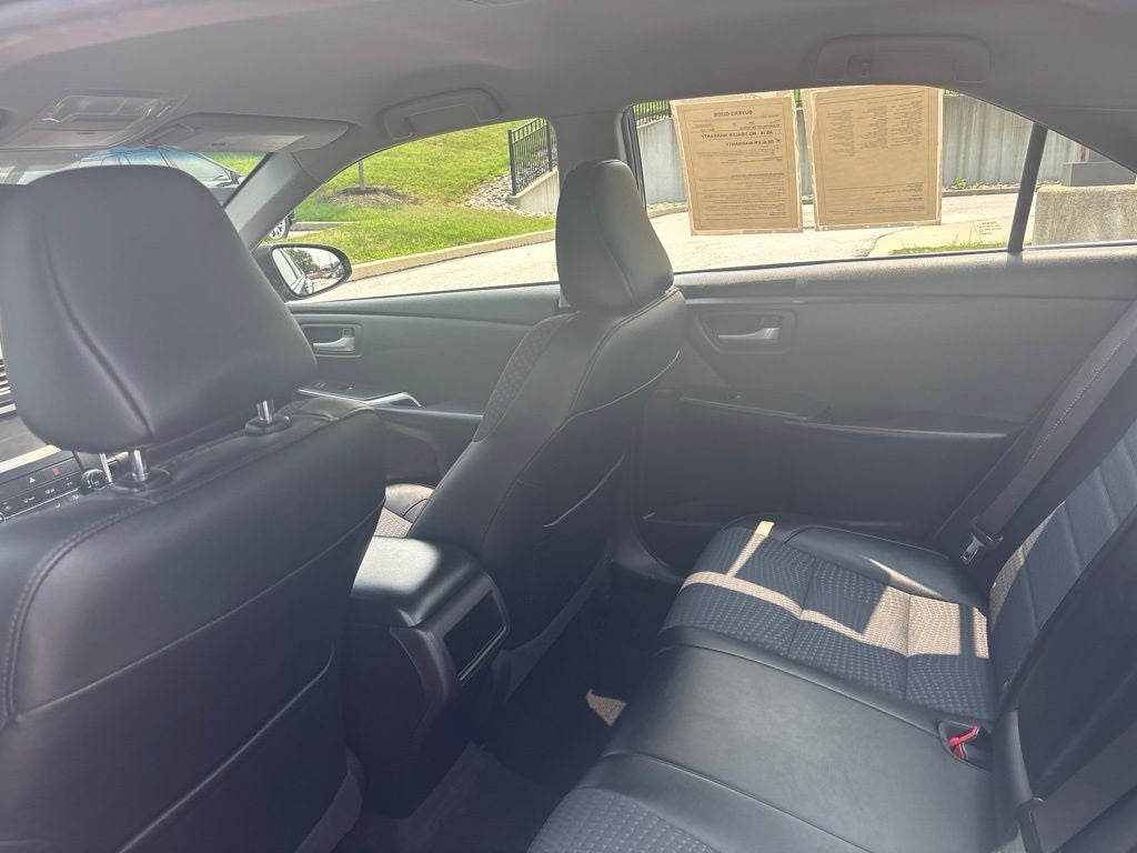 2015 Toyota Camry SE