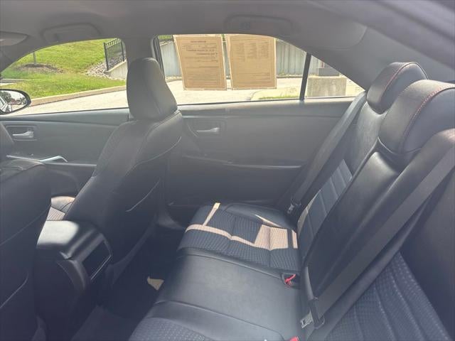 2015 Toyota Camry SE