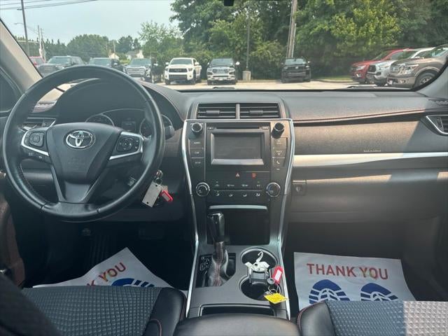 2015 Toyota Camry SE