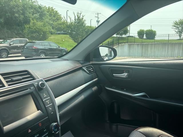 2015 Toyota Camry SE