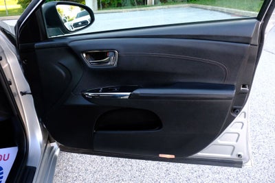 2018 Toyota Avalon XLE