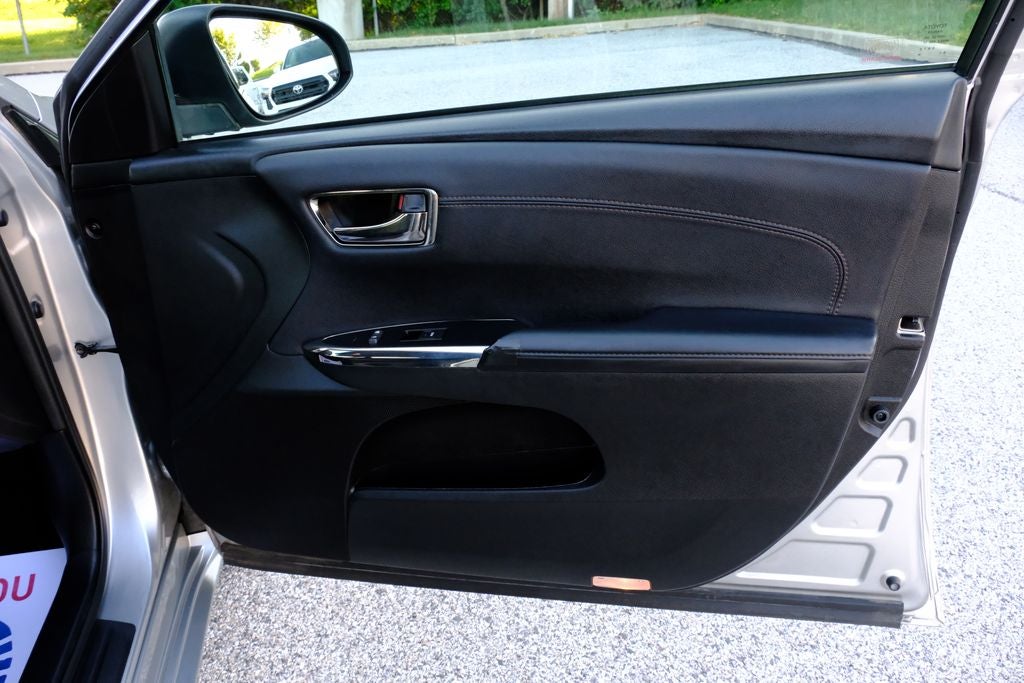 2018 Toyota Avalon XLE