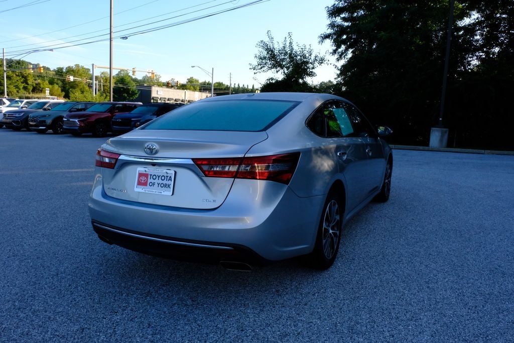 2018 Toyota Avalon XLE