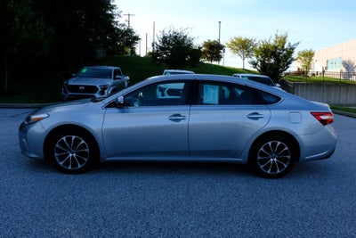 2018 Toyota Avalon XLE