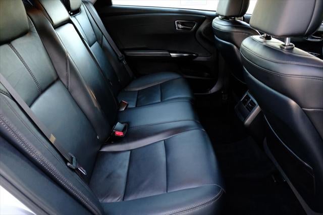 2018 Toyota Avalon XLE