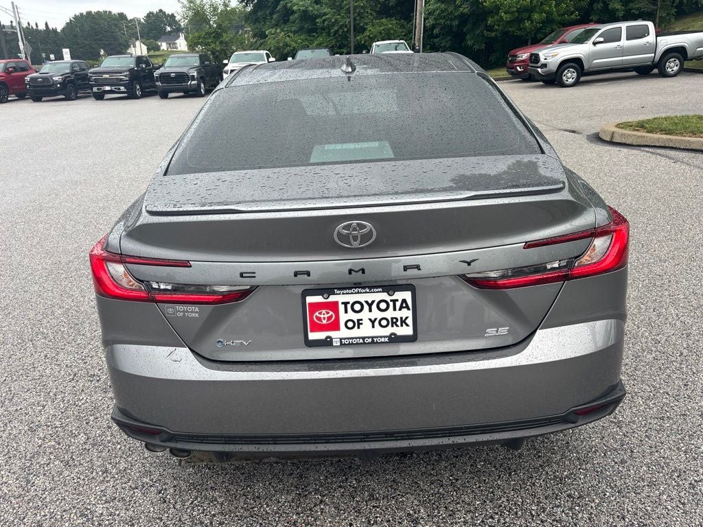 2025 Toyota Camry SE