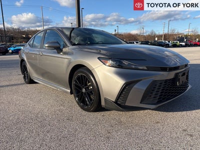 2025 Toyota Camry SE