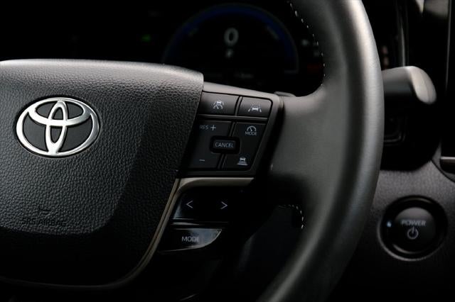 2026 Toyota Camry SE Nightshade