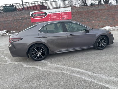 2024 Toyota Camry SE