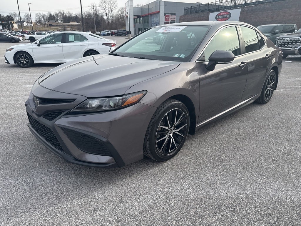 2024 Toyota Camry SE
