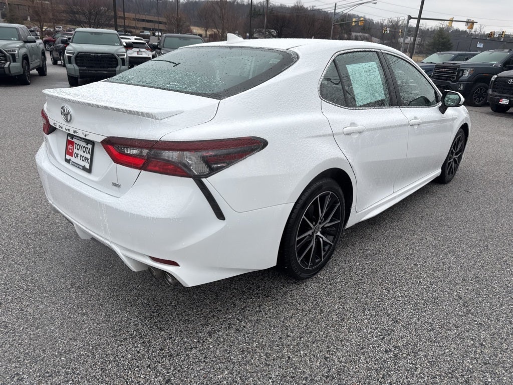 2024 Toyota Camry SE