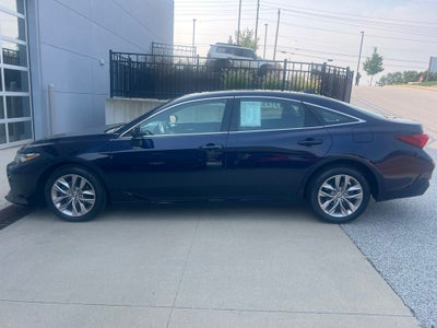 2021 Toyota Avalon XLE